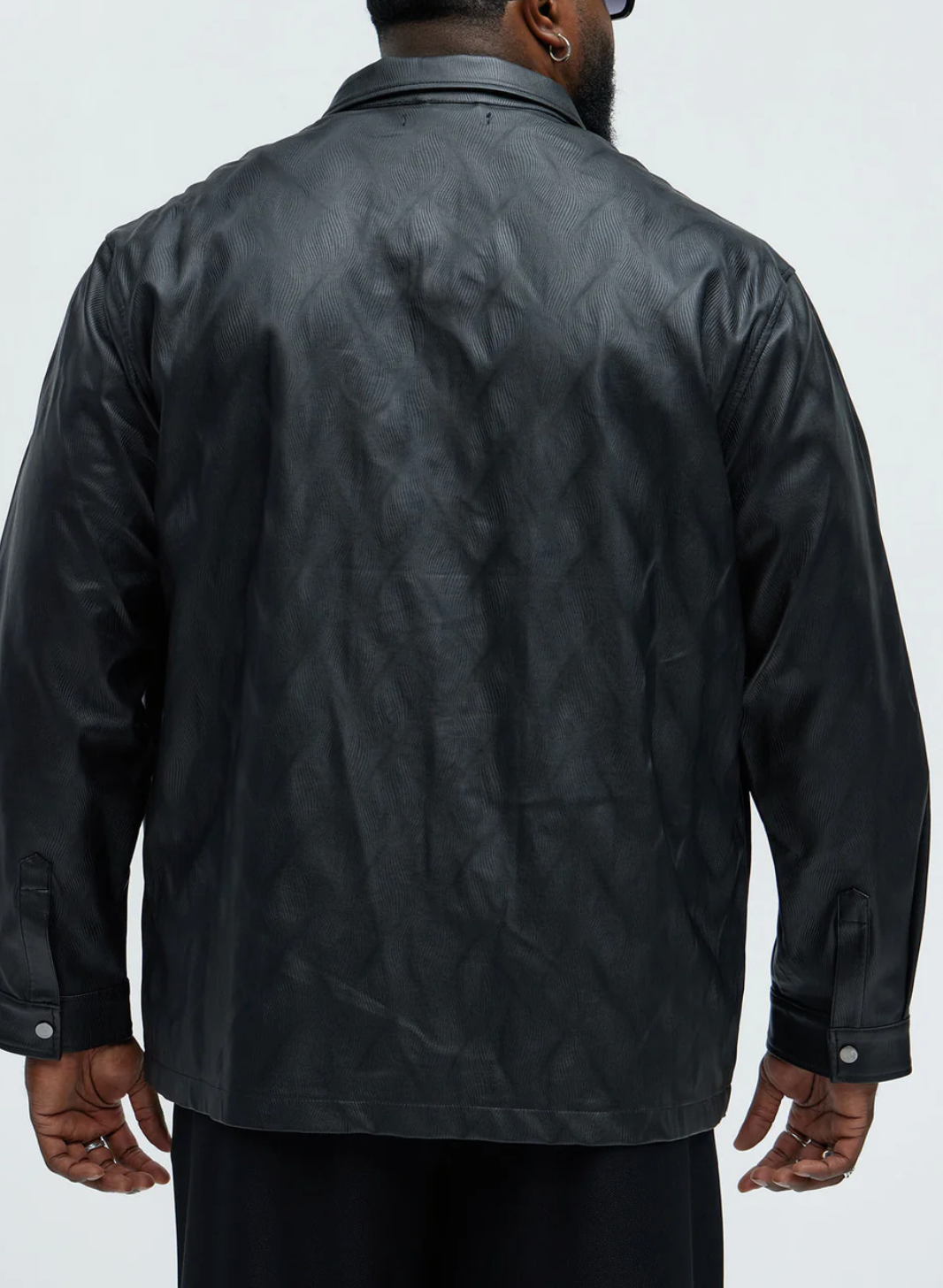Chemise en similicuir